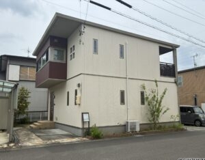 静岡市葵区西瀬名町　セキスイハイム施工　中古住宅の物件画像