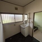富士宮市万野原新田　中古住宅　南面道路で日当たり良好の画像