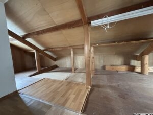 富士宮市万野原新田　中古住宅　南面道路で日当たり良好の画像