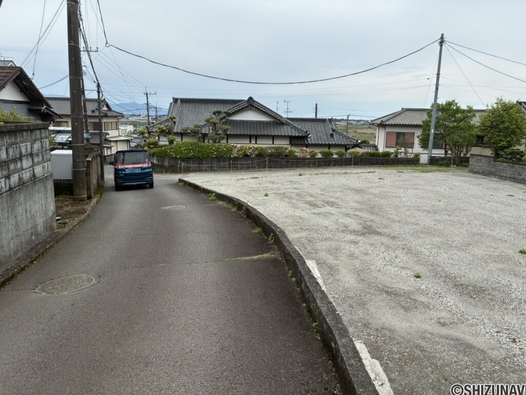 沼津市平沼　土地　（浮島小学校・浮島中学校）の画像