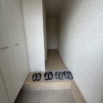 シンプルな玄関！収納もちゃんとございます。