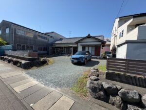 焼津市中新田　中古住宅の物件画像