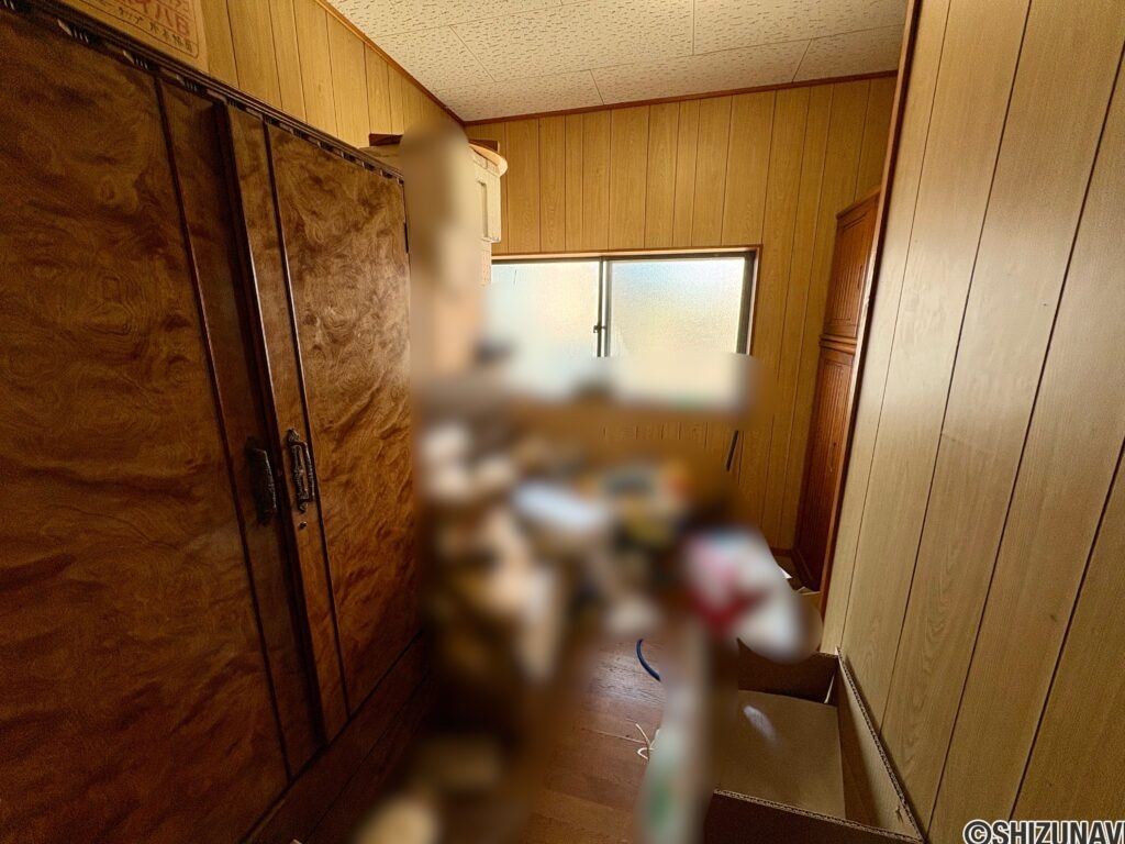 奥の納戸です。