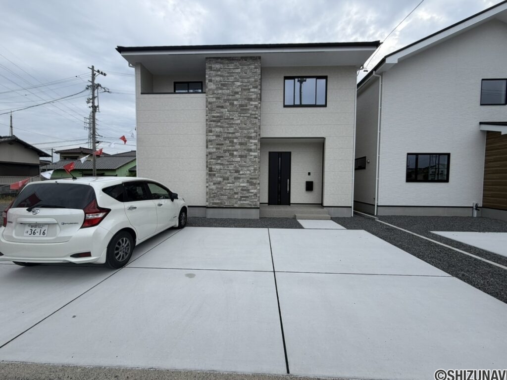 【２号棟】外観