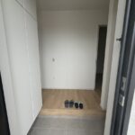 【２号棟】玄関