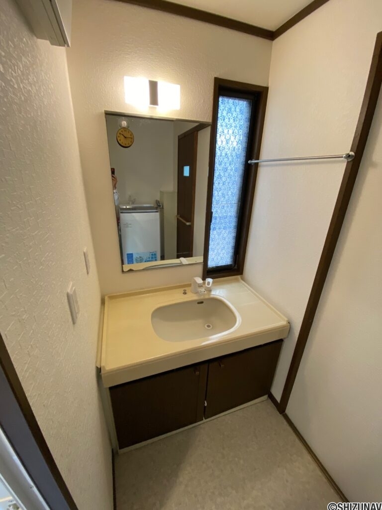 掛川市本郷　中古