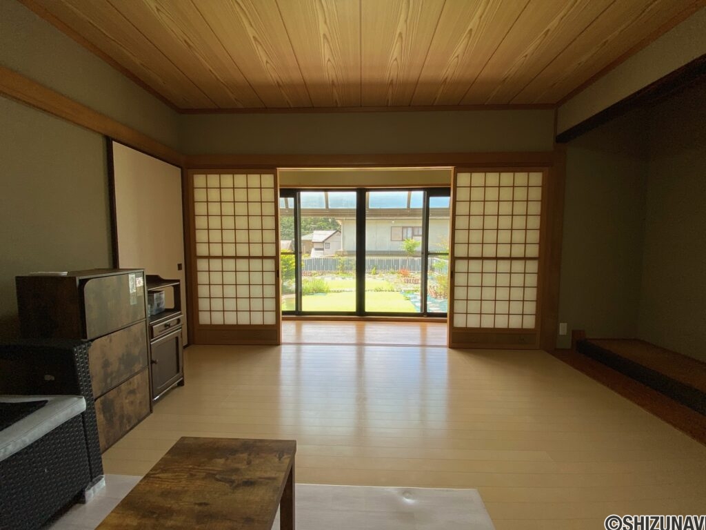 掛川市本郷　中古