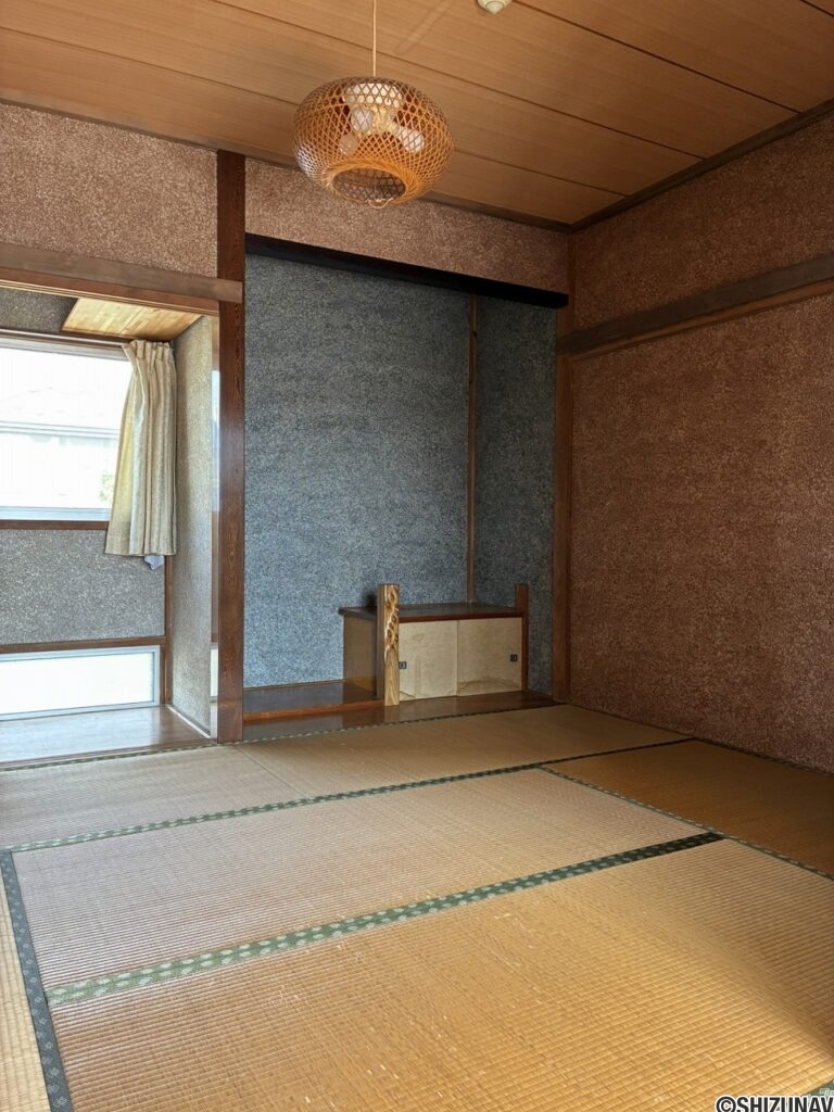 富士市天間　中古住宅　室内