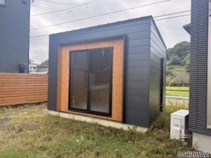 築浅　大手の安心へーベルハウス（軽量鉄骨造）　災害に安心の太陽光・蓄電池付　離れあり　へーベル保証引継ぎ可能の画像