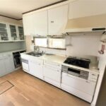 キッチン※本画像はAI処理により家具を削除しているため、現況と相違がある場合がございます。