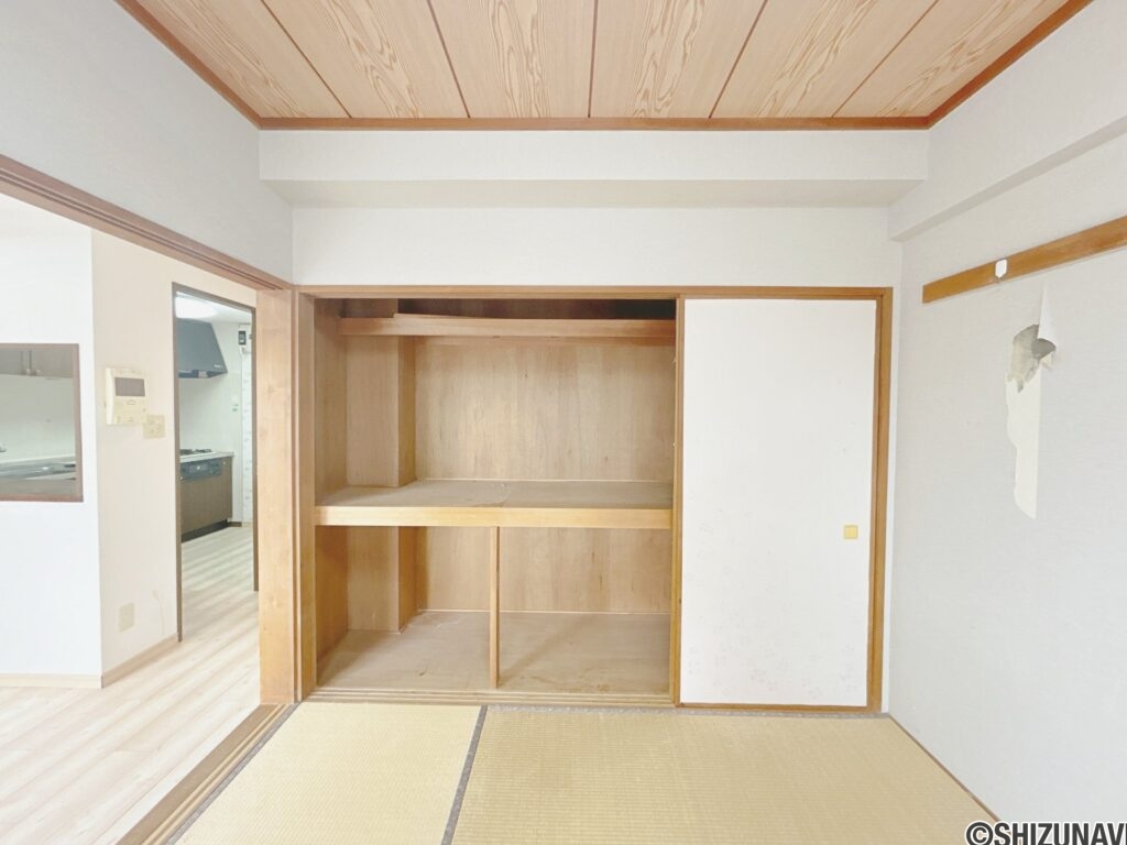 カチタス　ロイヤルシャトー藤枝高洲　和室収納