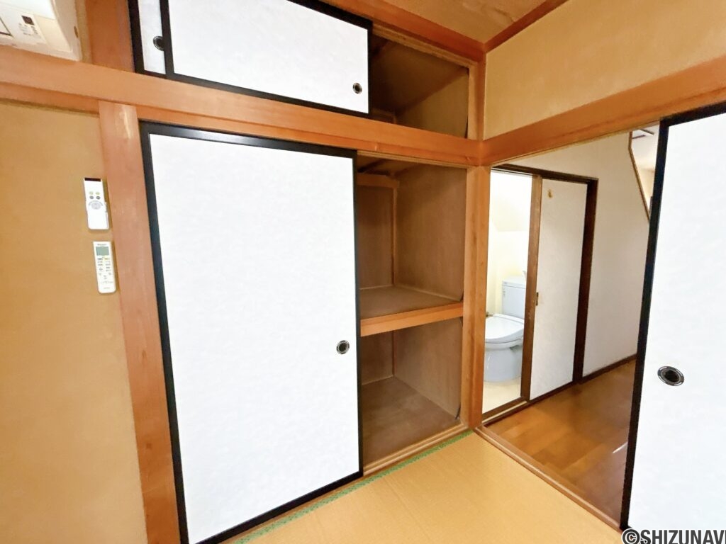 1階和室収納