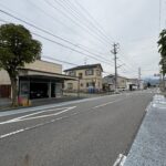 北西側 前面道路