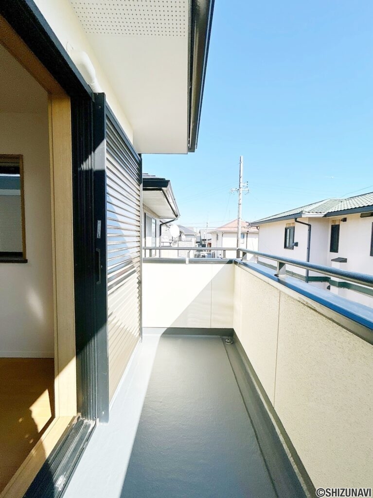 【リフォーム後／バルコニー】バルコニーは防水塗装を行いました。