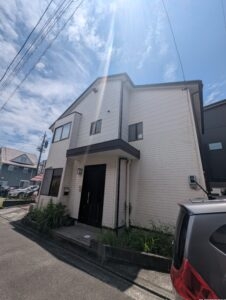 北側から。