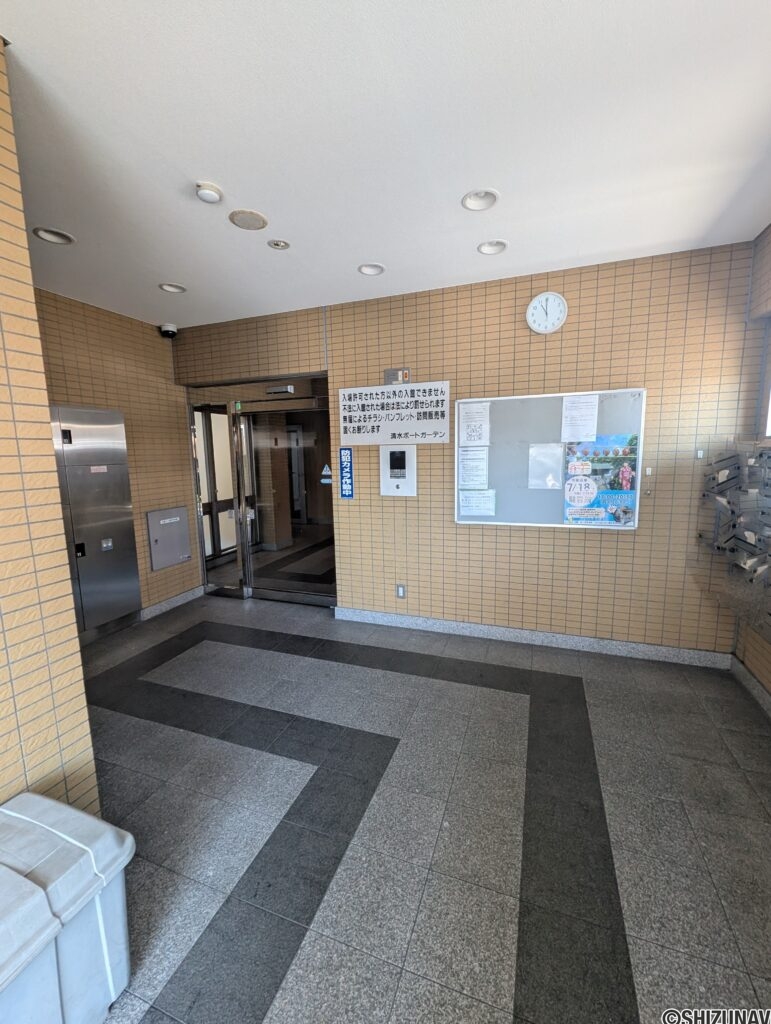 エントランスホール（1F共用部分）