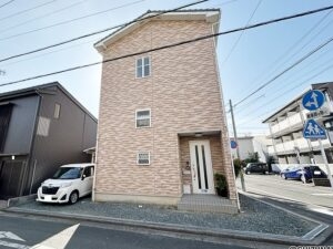 【リフォーム済】浜松市中央区海老塚町　4SLDKの物件画像