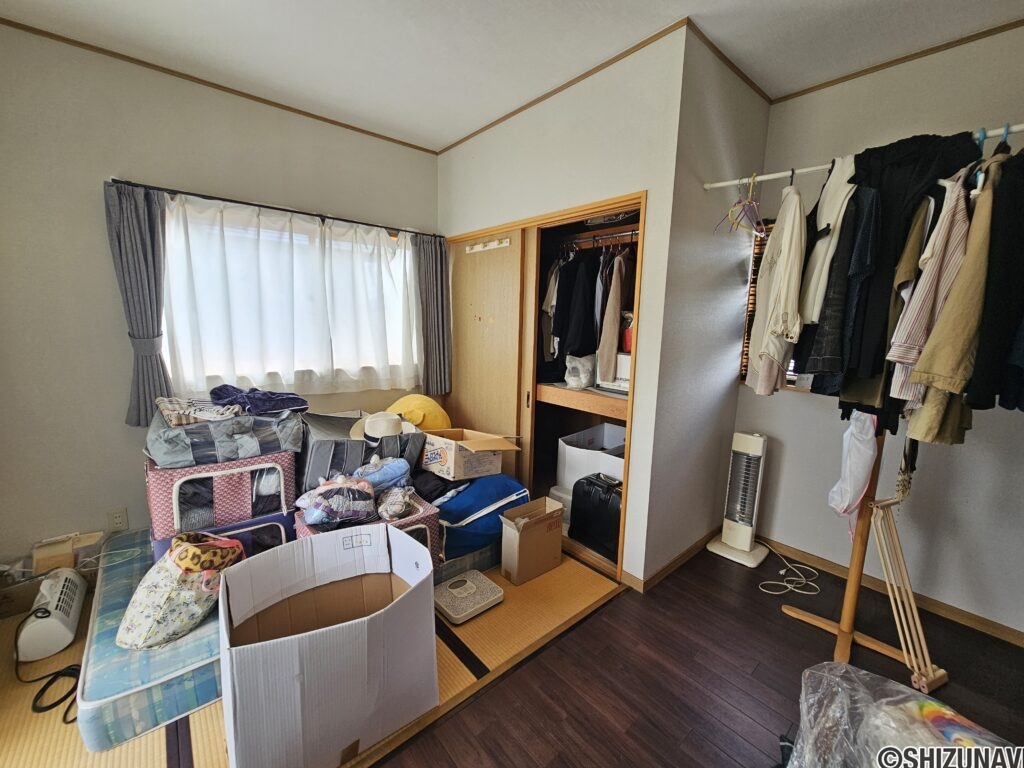 2階　7帖部屋