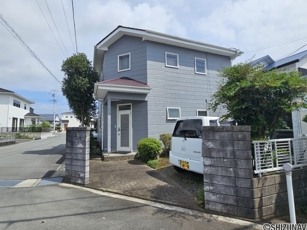 富士市中野（入山瀬駅）　2階建　3DK　の画像