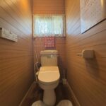 1階トイレは温水洗浄便座付きです♪