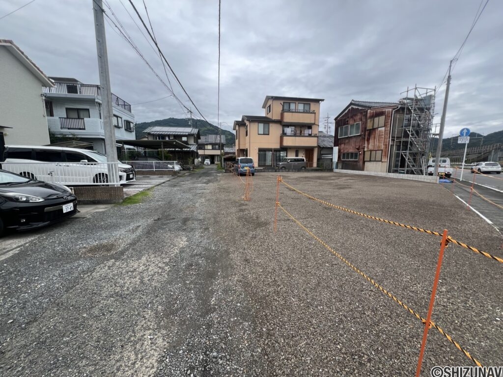 前面道路より