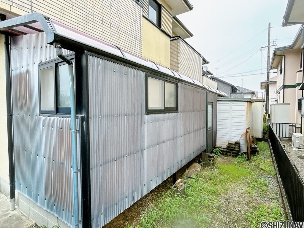 【屋外倉庫】