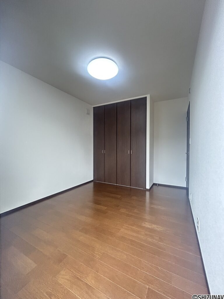 5.3帖洋室になります。