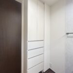 洗面室収納になります。