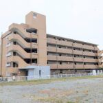 グラン・コ－ト市野　205号室　3LDKの画像