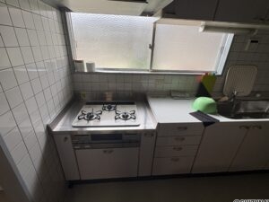 1階 キッチン