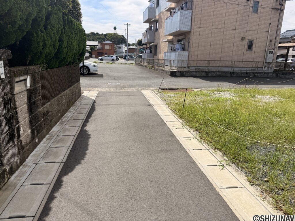 南側道路