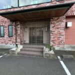 店舗玄関