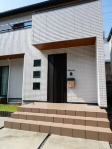 ポーチ