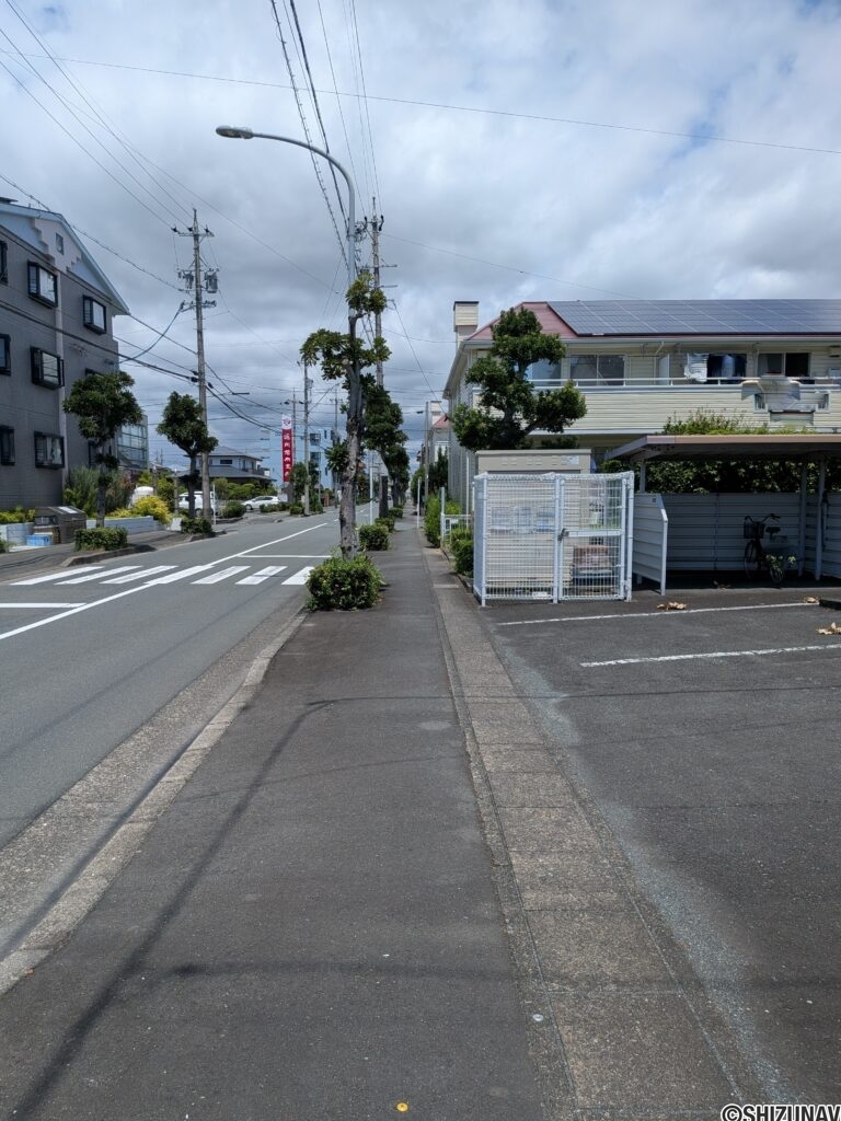 【前面道路・歩道】北側