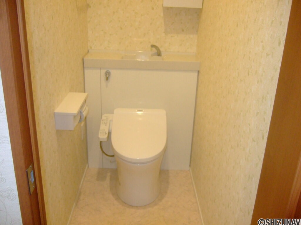 小山町用沢トイレ
