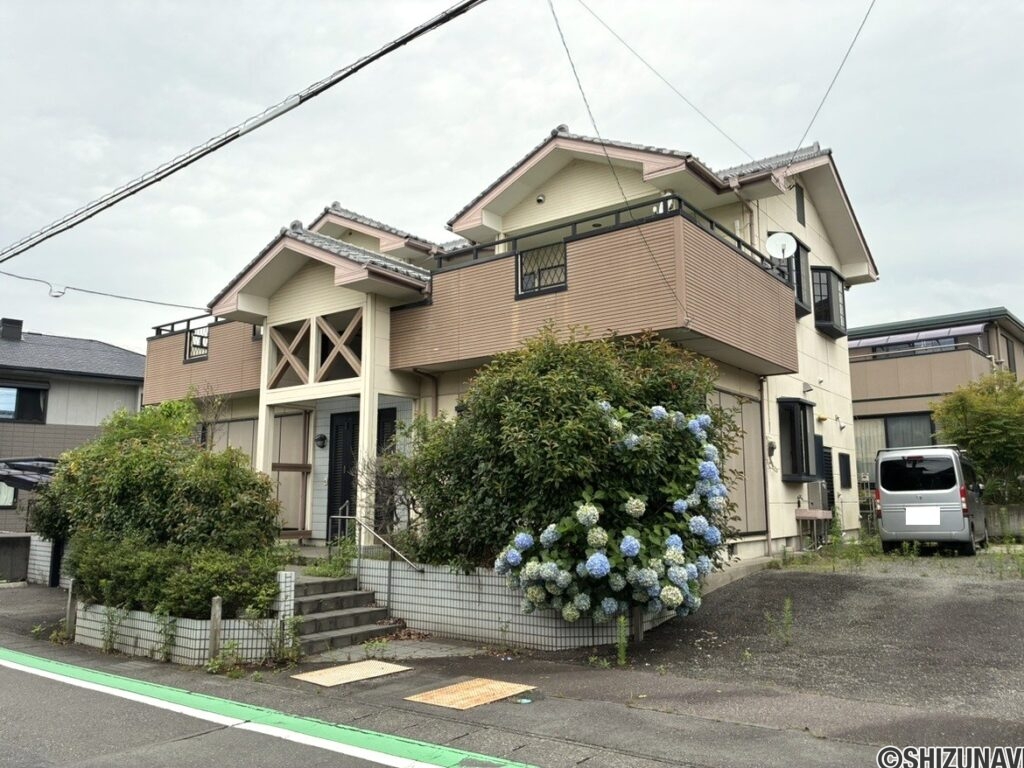 富士市江尾　中古住宅　6SLDKの画像