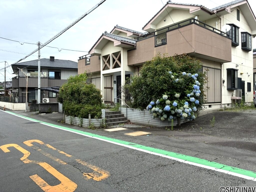 富士市江尾　中古住宅　6SLDKの画像