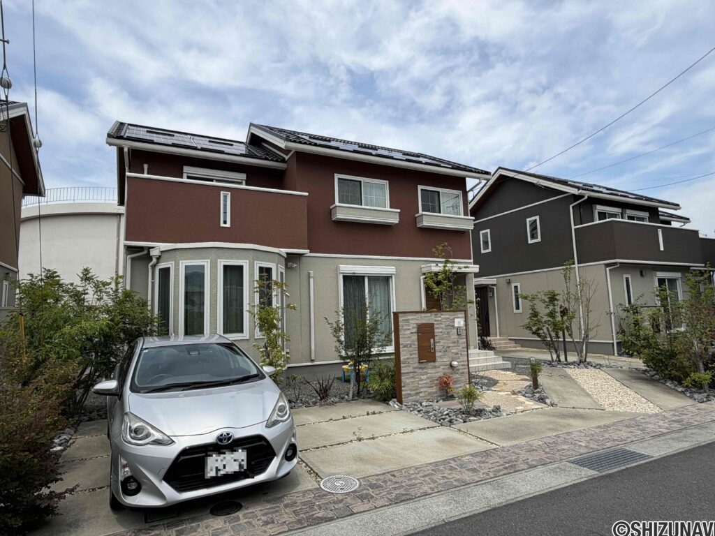 南面道路で日当たり良好です。