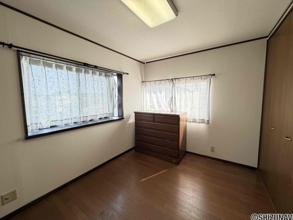 富士市中丸　戸建て　室内