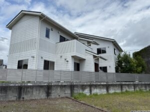 富士市天間　中古住宅　7LLLDDDKKK　三世帯向きの画像