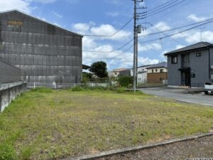 富士市天間　中古住宅　7LLLDDDKKK　三世帯向きの画像