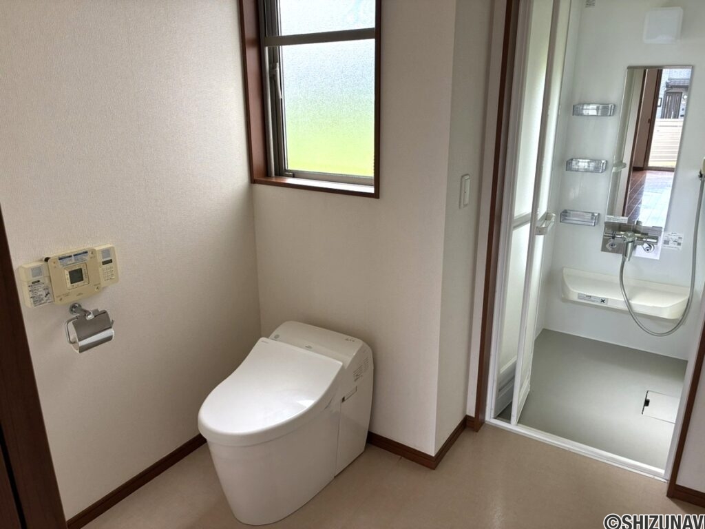 1階トイレ