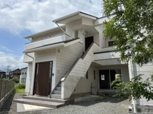 富士市天間　中古住宅　7LLLDDDKKK　三世帯向きの画像