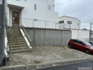 駐車場（未完成）