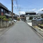 前面道路　南側から北側向き