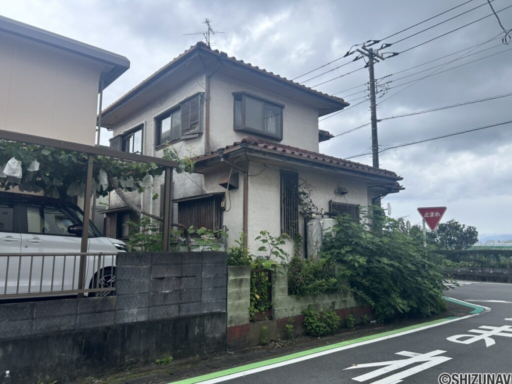 物件東側からの写真です。