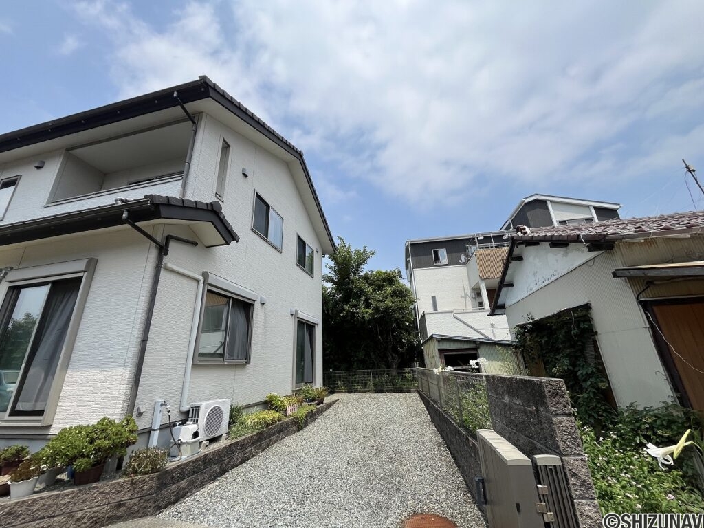 【仲介手数料不要】長泉町上土狩　二世帯住宅　長泉町立長泉小・長泉町立北中学校の画像