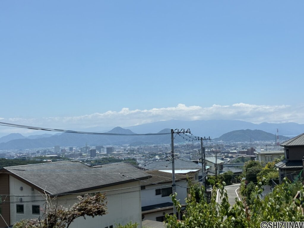 三島市芙蓉台　中古住宅の画像