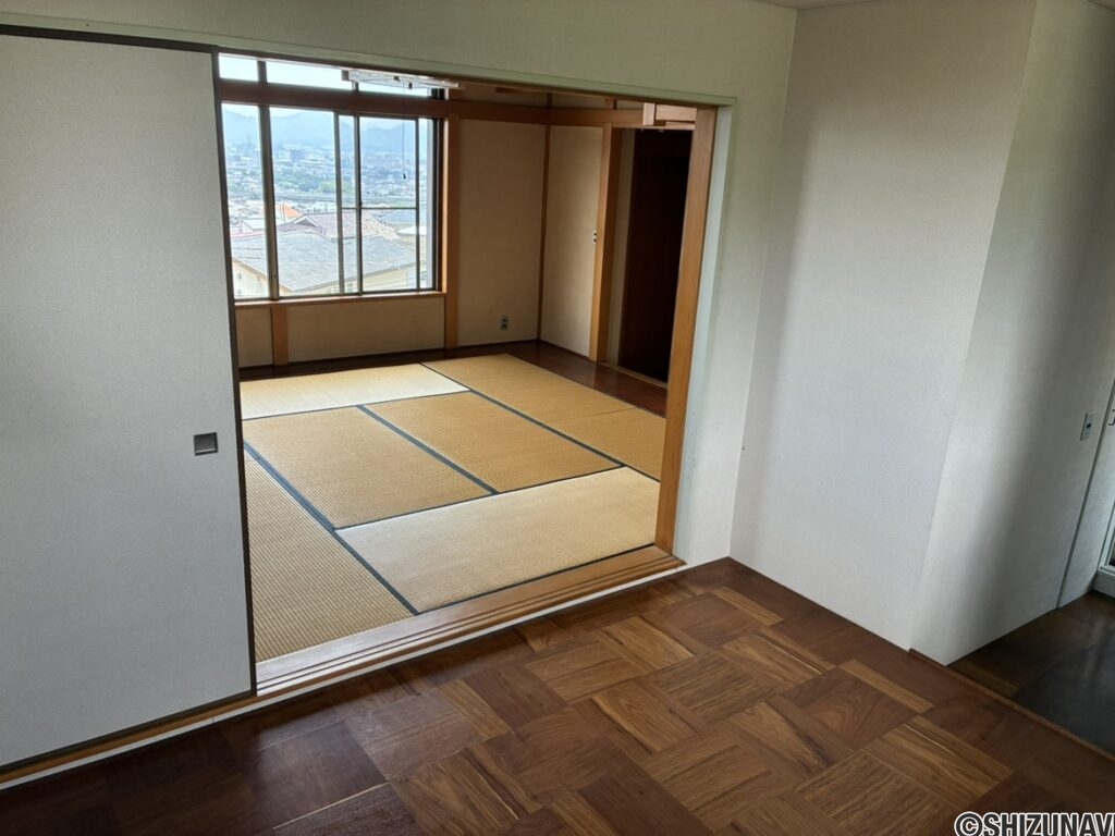 三島市芙蓉台　中古住宅の画像