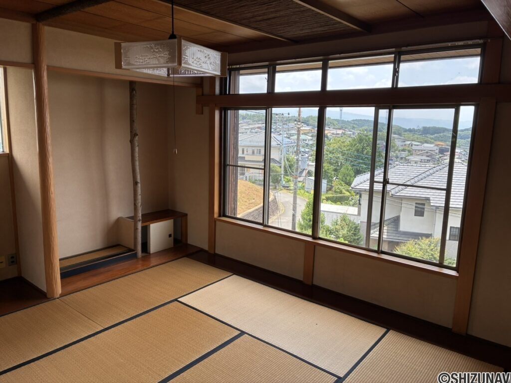 三島市芙蓉台　中古住宅の画像